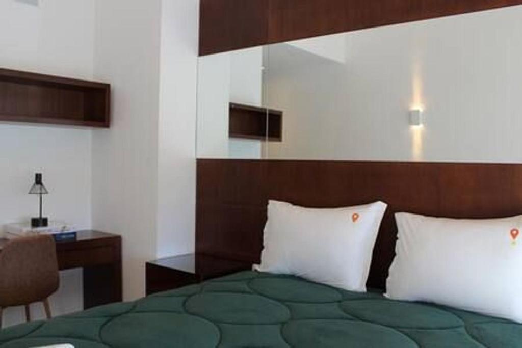 LOFT GRAMADO 306 - 1 SUÍTE (5 PAX) JUNTO À RUA COBERTA!  LOFT GRAMADO 306 - 1 SUÍTE (5 PAX) JUNTO À RUA COBERTA!