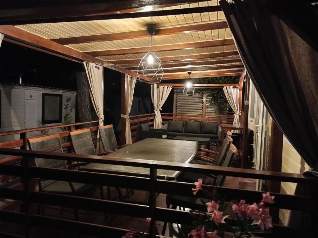 Fotografie z fotogalerie ubytování Mobile home Laurus v destinaci Biograd na Moru