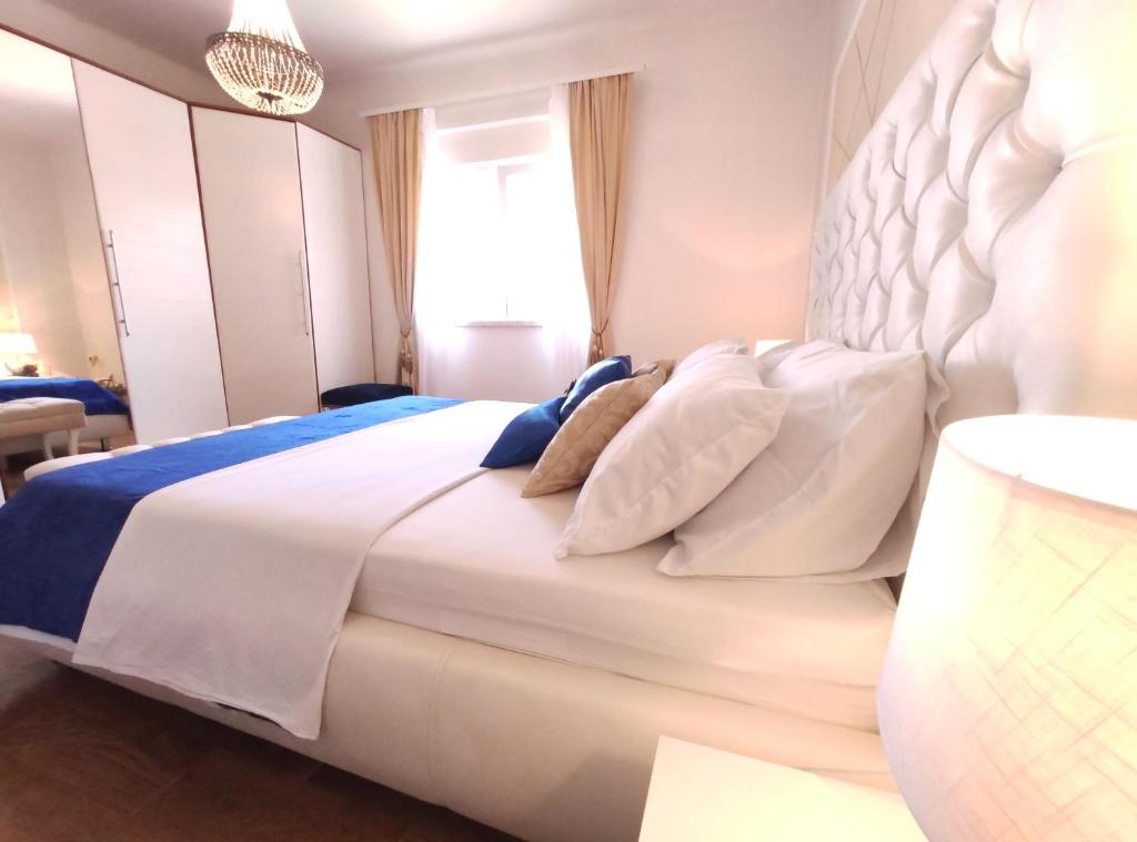 Posteľ alebo postele v izbe v ubytovaní Apartment Helena
