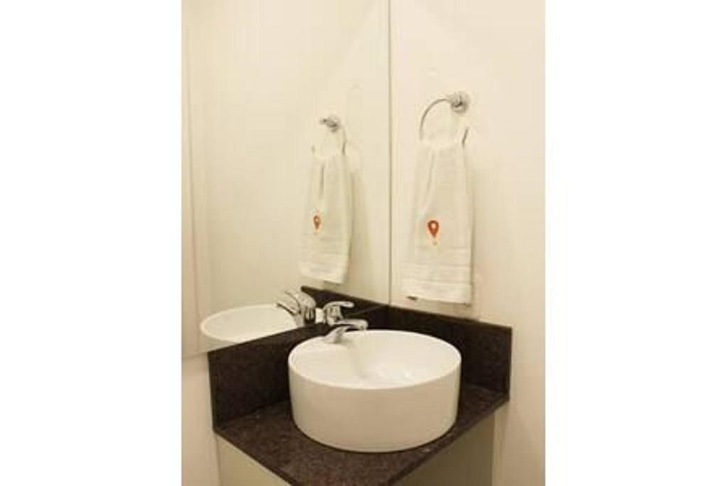 LOFT GRAMADO 306 - 1 SUÍTE (5 PAX) JUNTO À RUA COBERTA!  LOFT GRAMADO 306 - 1 SUÍTE (5 PAX) JUNTO À RUA COBERTA!