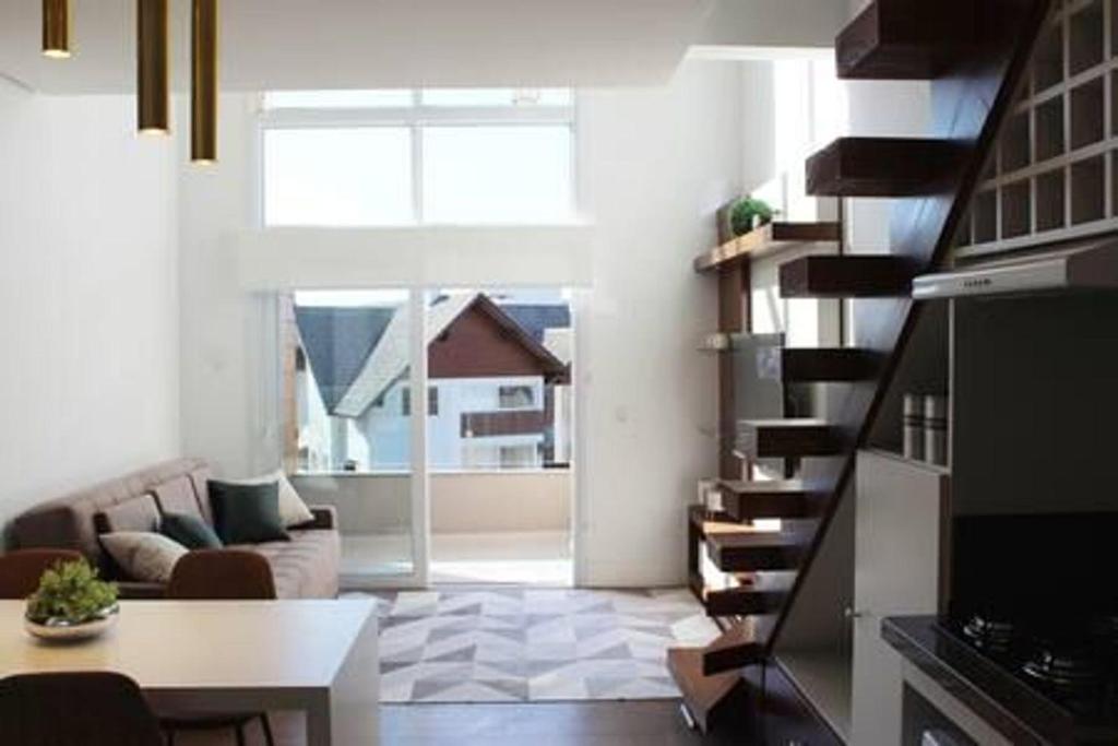 LOFT GRAMADO 306 - 1 SUÍTE (5 PAX) JUNTO À RUA COBERTA!  LOFT GRAMADO 306 - 1 SUÍTE (5 PAX) JUNTO À RUA COBERTA!