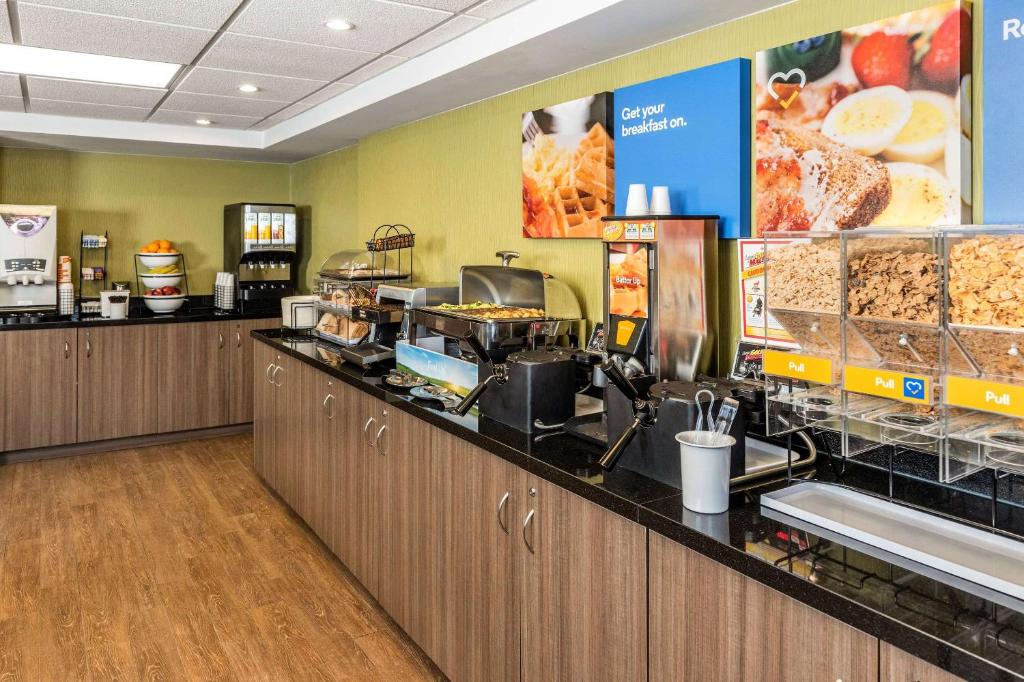 Comfort Inn Airport - Resim 19