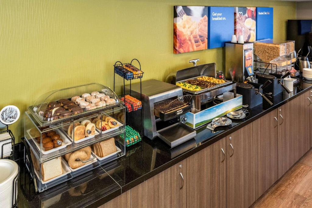 Comfort Inn Airport - Resim 20