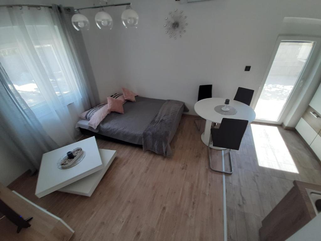 Część wypoczynkowa w obiekcie Ferienhaus Karlo