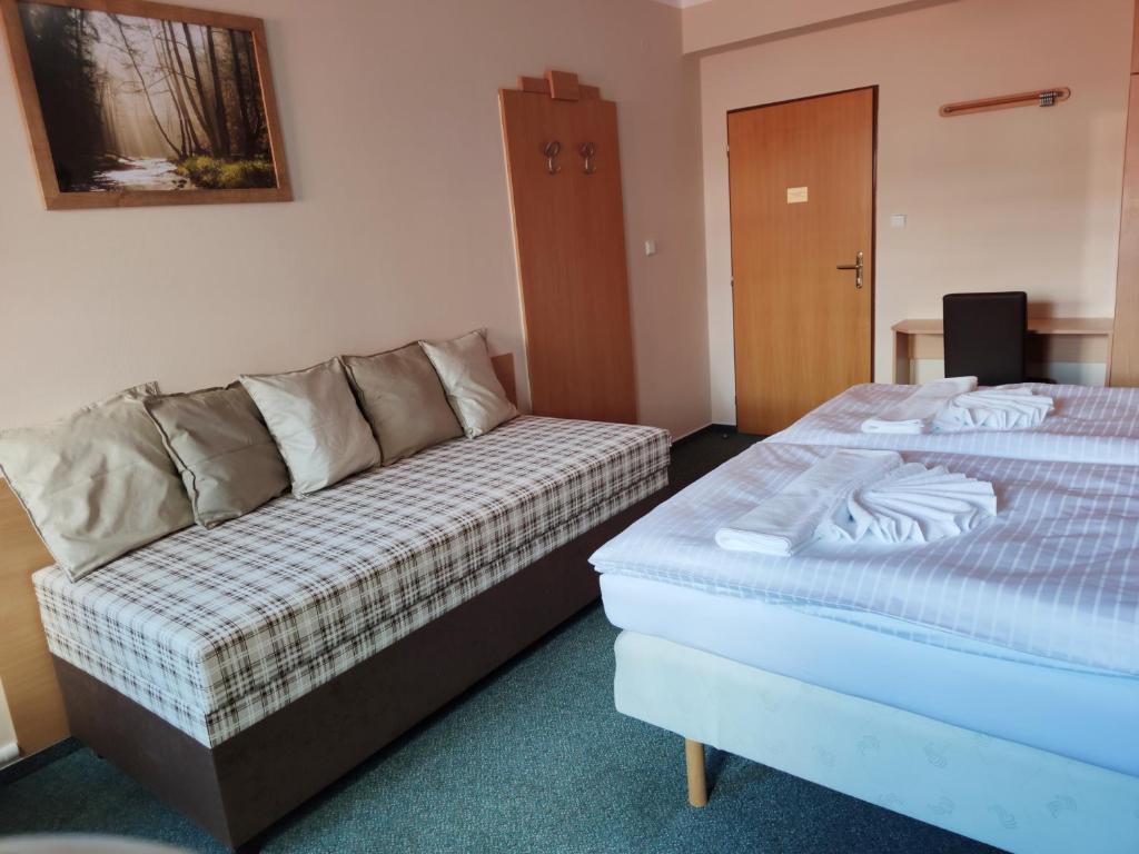 Hotel Modrásek - 16