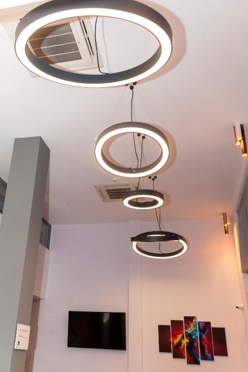 Meni Hotel & Apartments - Resim 18