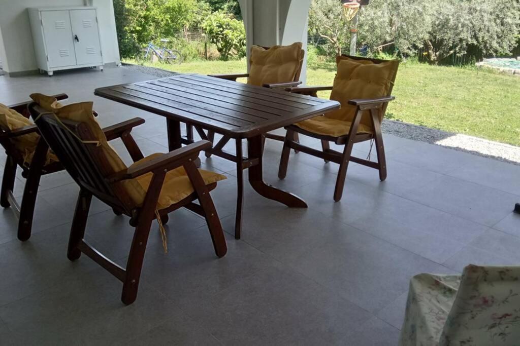 Zdjęcie z galerii obiektu Marigeo Garden House w mieście Palaión Tsiflíkion