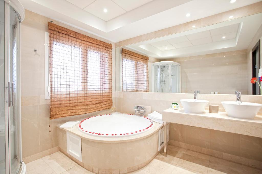 Cortijo Chico Málaga Airport - 7