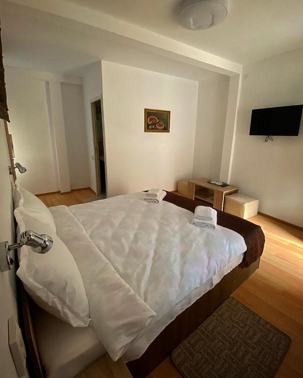 ULLYSSES GUEST HOUSE - Resim 16