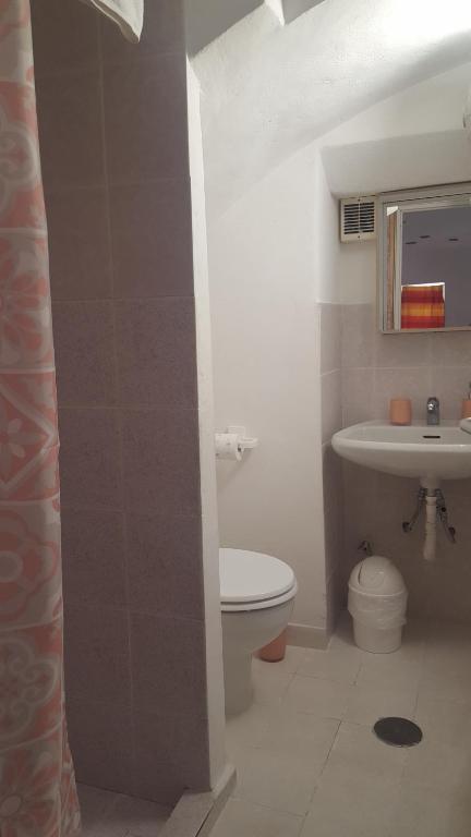 Koupelna v ubytování La Casa Sugli Archi