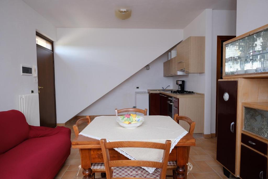 Kuchnia lub aneks kuchenny w obiekcie Agriturismo Vigna Sul Lago