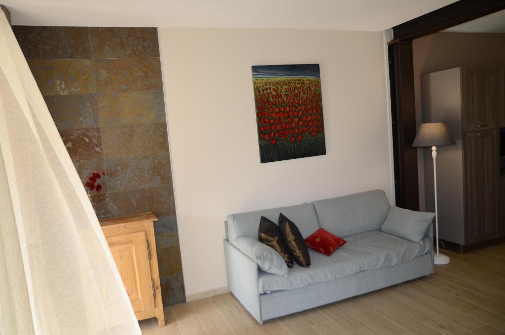 A seating area at COSTA DEL GARDA - Lazise