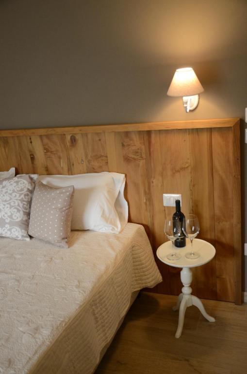 A bed or beds in a room at COSTA DEL GARDA - Lazise