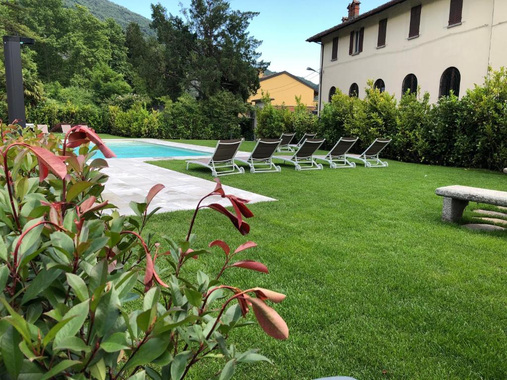 Bazén v ubytování House & Pool nebo v jeho okolí