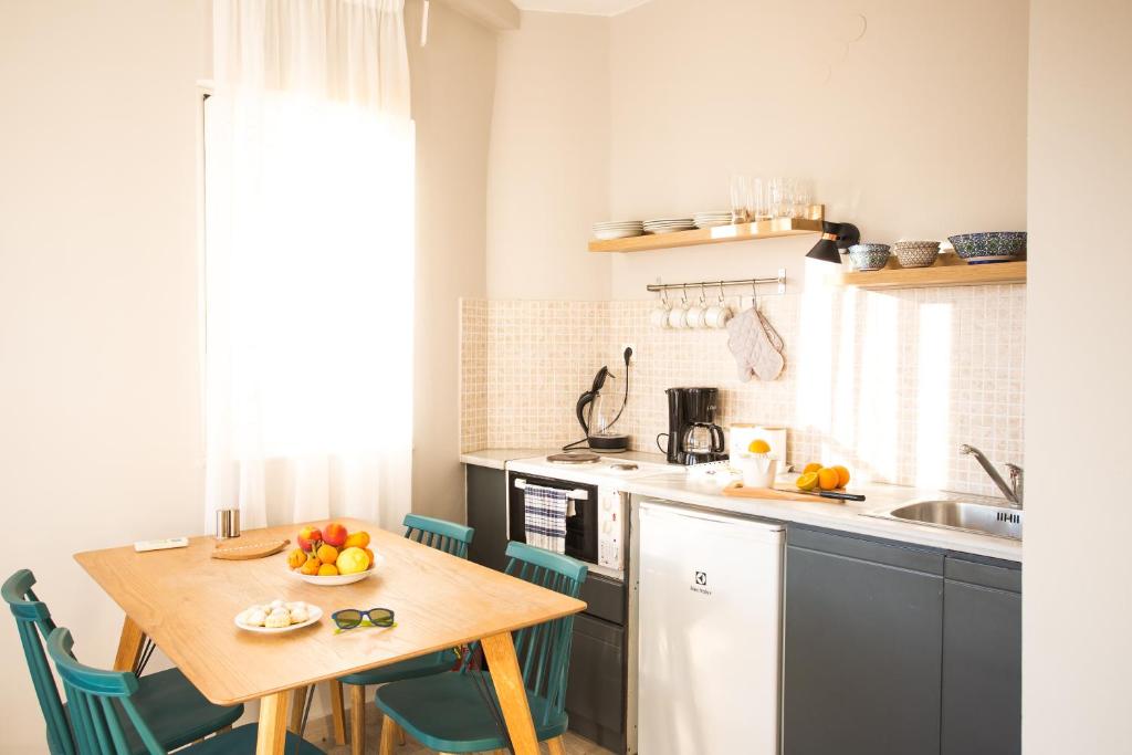 Yasmine Apartments and Rooms - 8