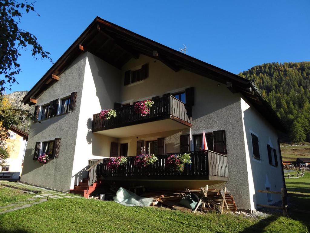 Budova, kde se apartmán nachází