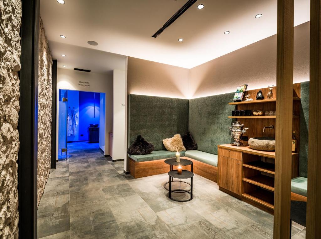 Posezení v ubytování Garni Hotel Mezdi