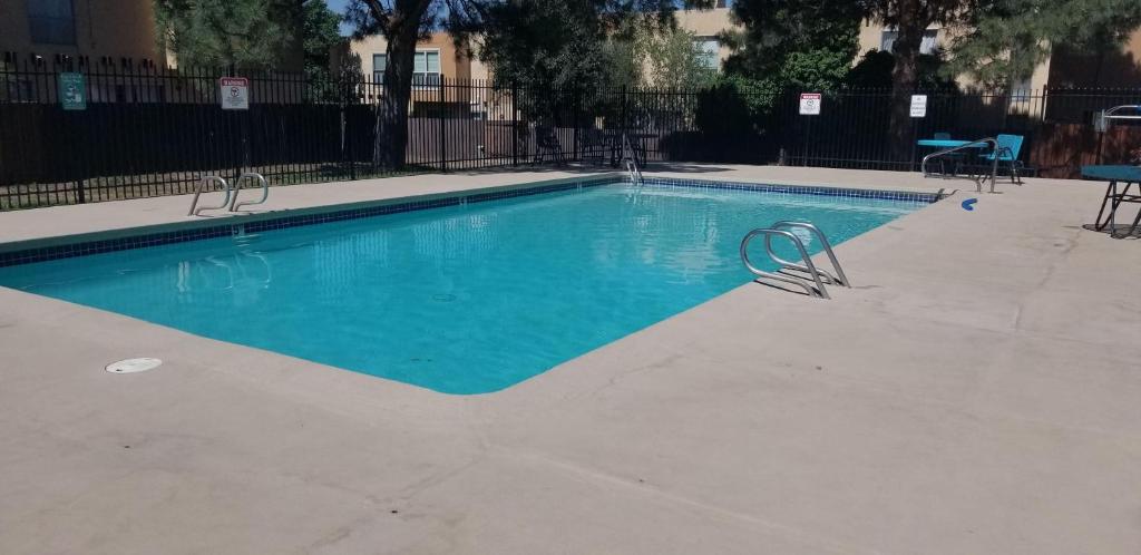 The Plaza An Irvie Smart W Home Summer Pool Albuquerque Updated 2021 Prices