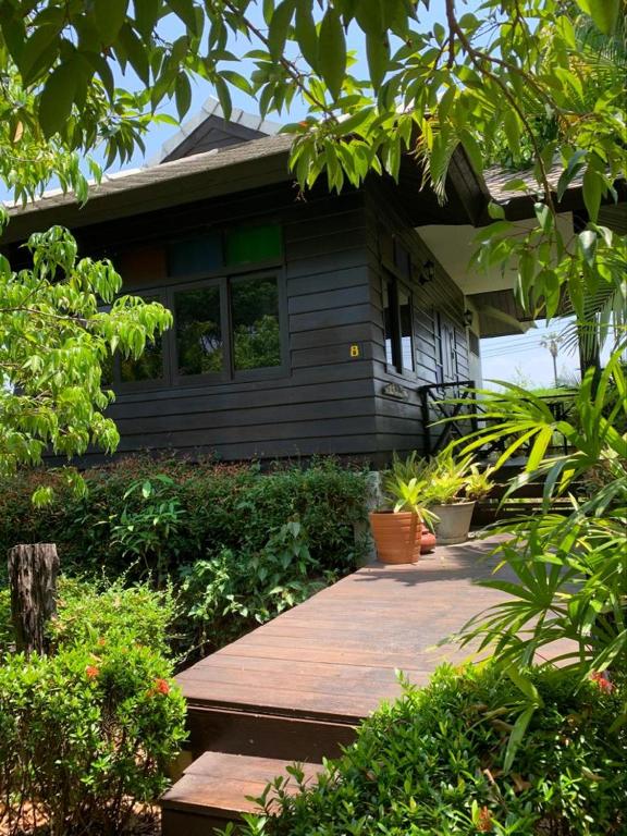 Zahrada ubytování Baan Chai Thung Resort