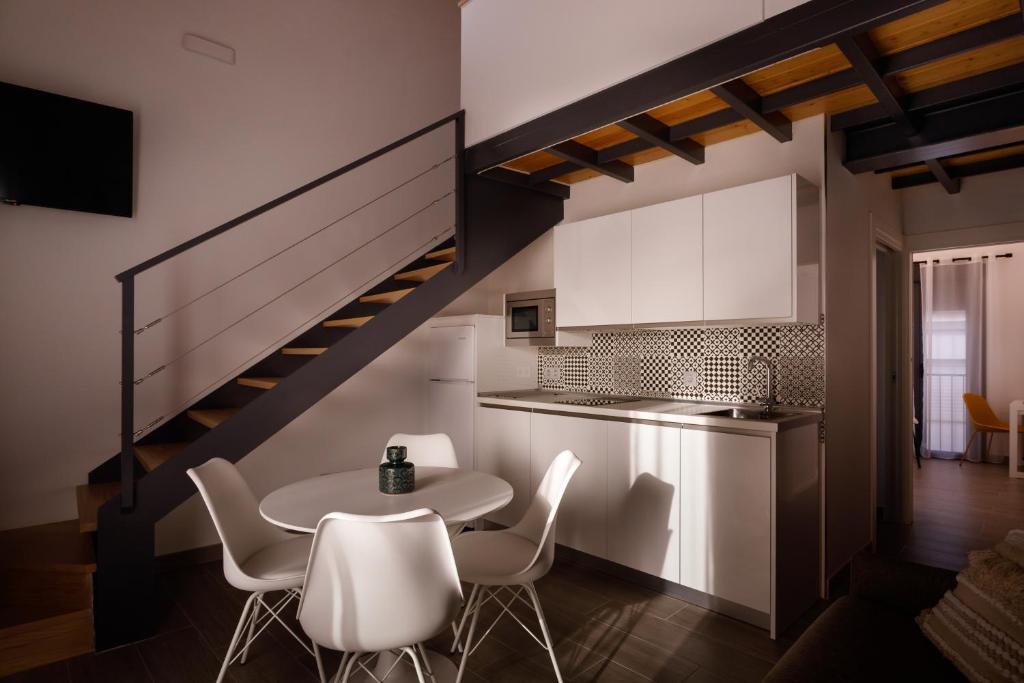 Kuchyň nebo kuchyňský kout v ubytování Apartamentos Turísticos Huerto El Horno