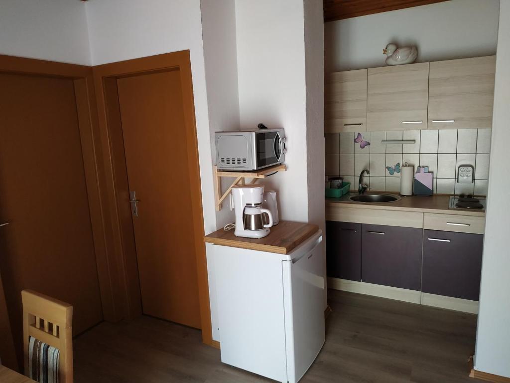 Kuchyňa alebo kuchynka v ubytovaní Apartmenthaus Kestel
