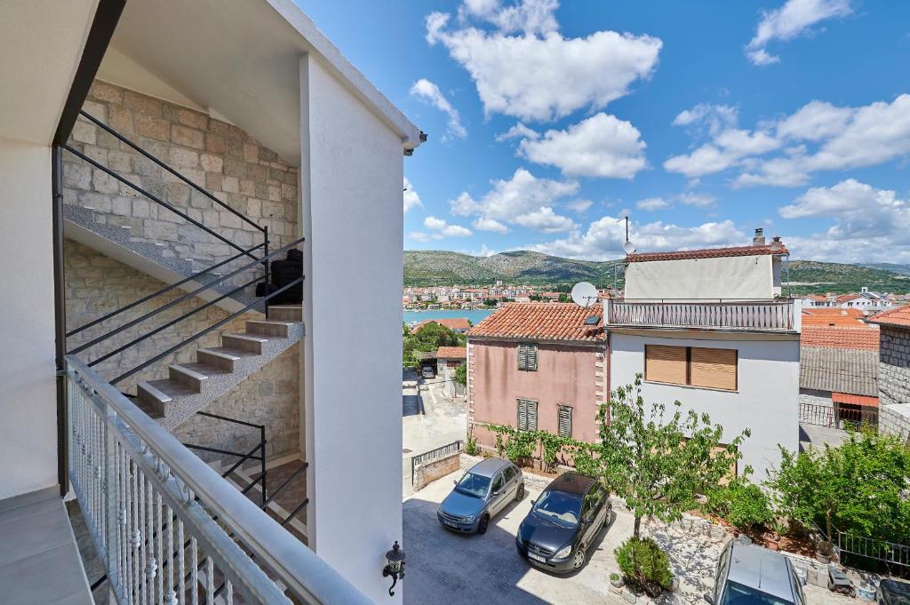 Balkón alebo terasa v ubytovaní Apartments & Rooms Žaja