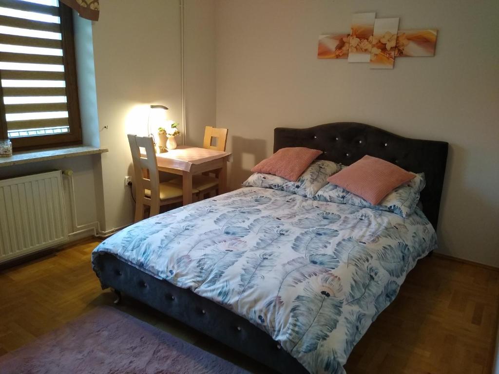 Posteľ alebo postele v izbe v ubytovaní Apartament Marzeń Plaża Zalew i Las