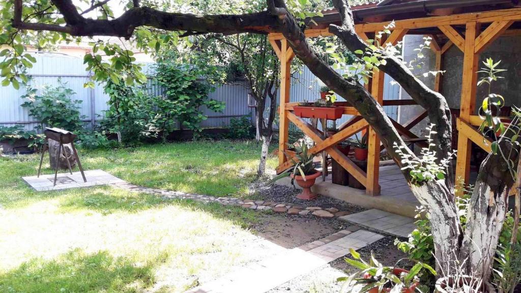Zahrada ubytování Villa Svalyavа