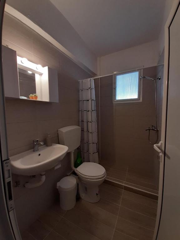 Koupelna v ubytování Aktaion Hotel