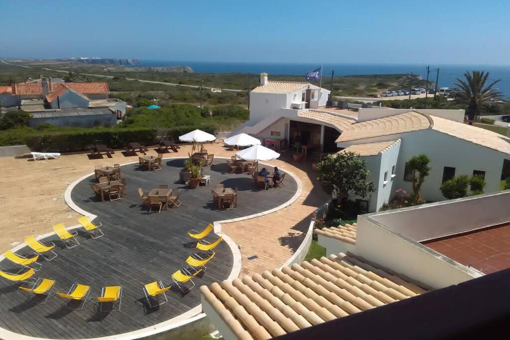 Ett flygfoto av Casa do Beliche - frente praia, grande terraço privado