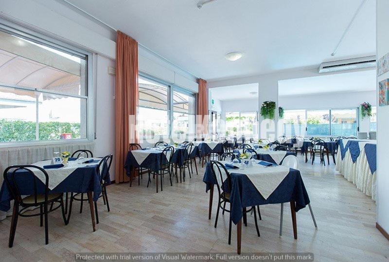 Restaurace v ubytování Hotel Kennedy