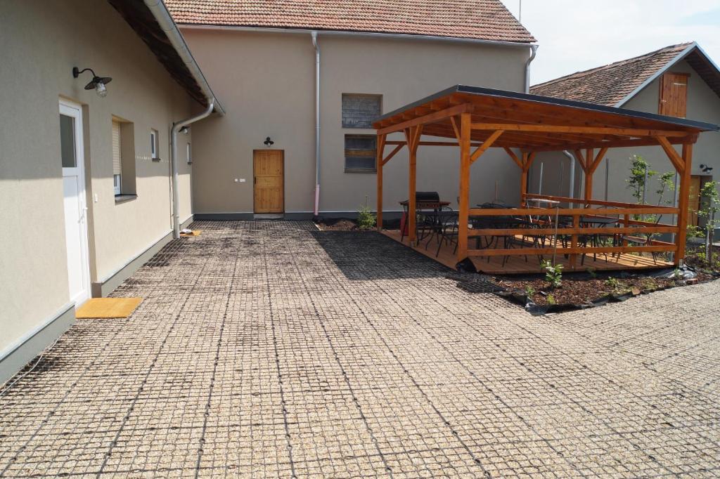 Budova, kde se apartmán nachází