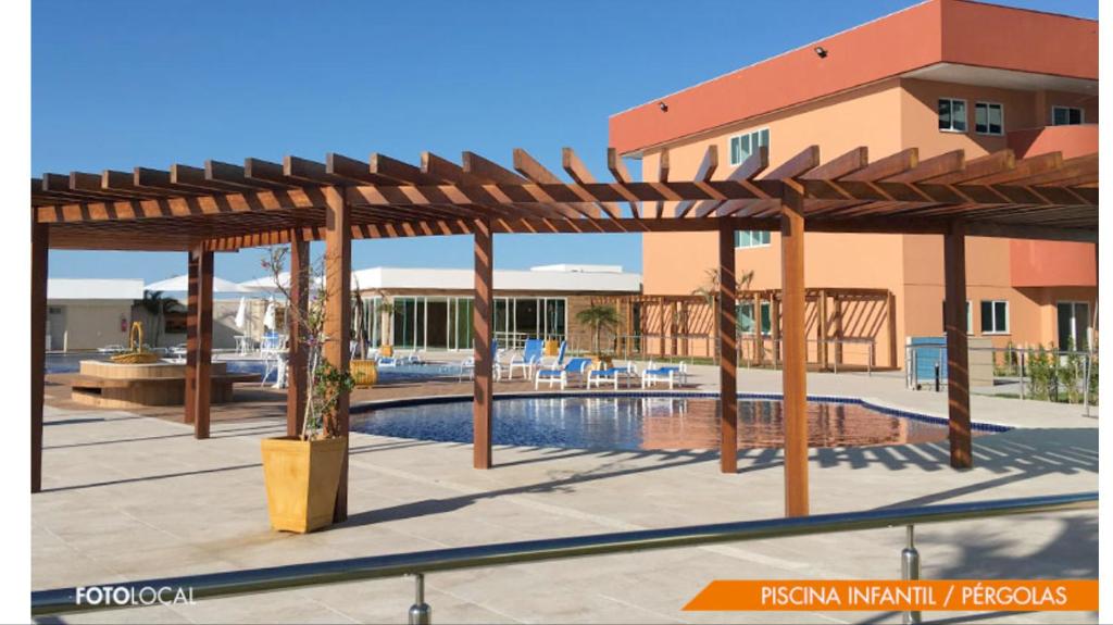  Apartamento Condomínio Golden Lake Arraial do Cabo - RJ