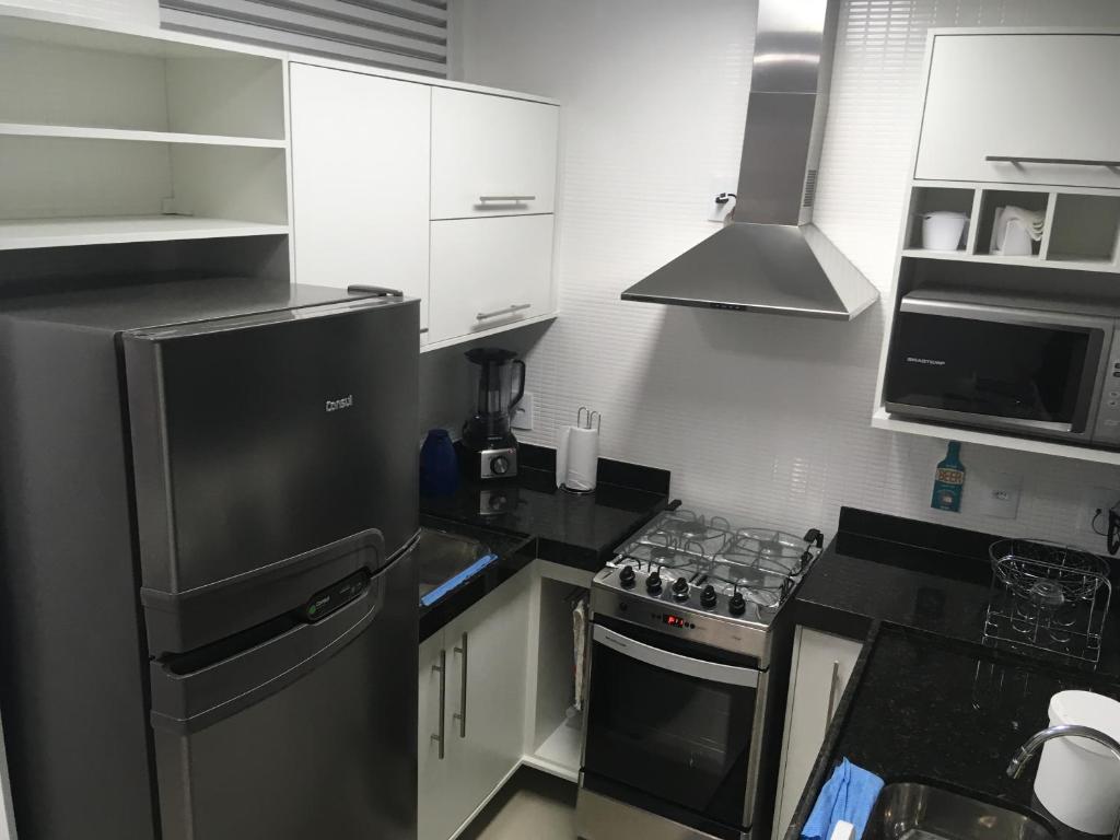  Apartamento Condomínio Golden Lake Arraial do Cabo - RJ