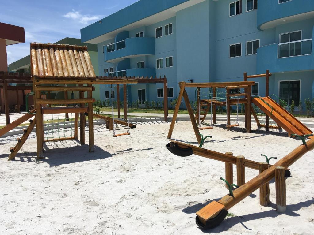  Apartamento Condomínio Golden Lake Arraial do Cabo - RJ