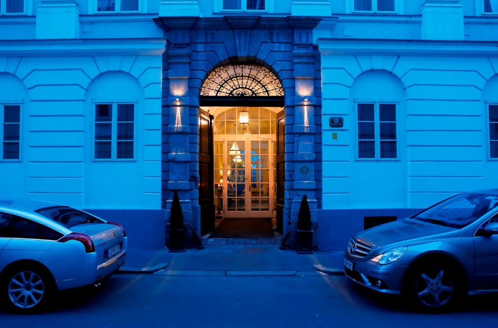 Antiq Palace - Historic Hotels of Europe - Resim 9