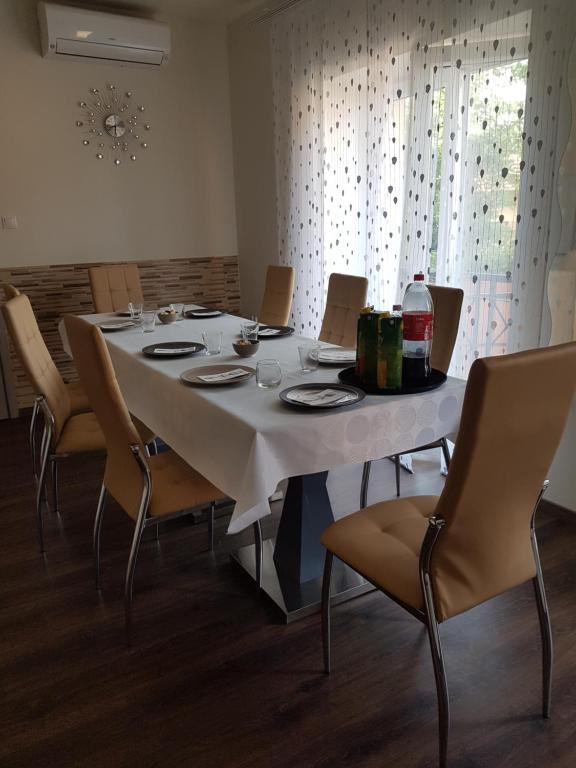 Zdjęcie z galerii obiektu Bokor Vendégház w mieście Szentes