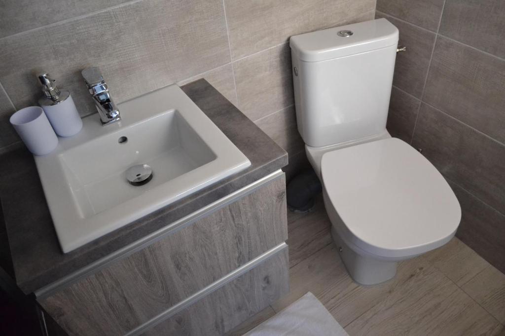 Kúpeľňa v ubytovaní Pokoje Gościnne u Hanki