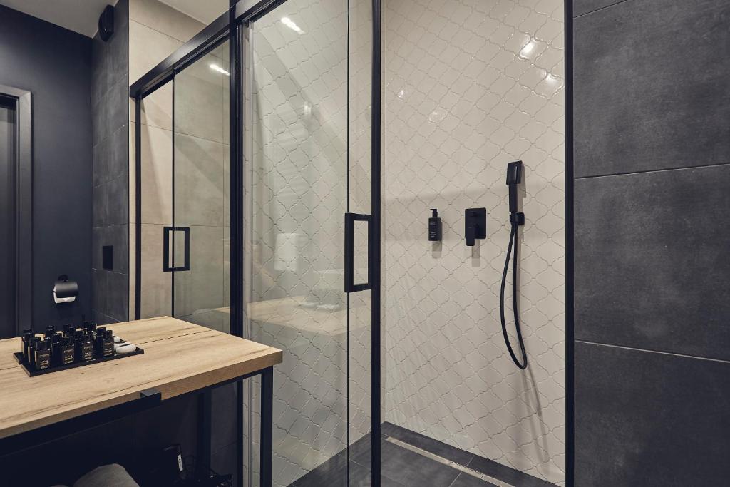 The Bridge Suites Hotel - Resim 43