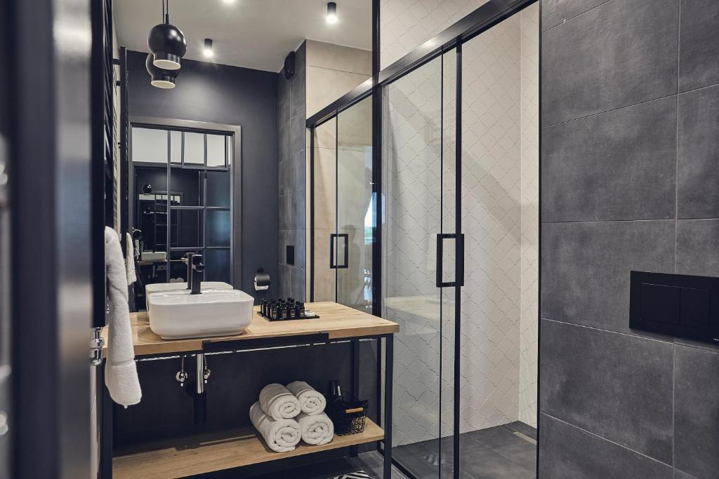 The Bridge Suites Hotel - Resim 44