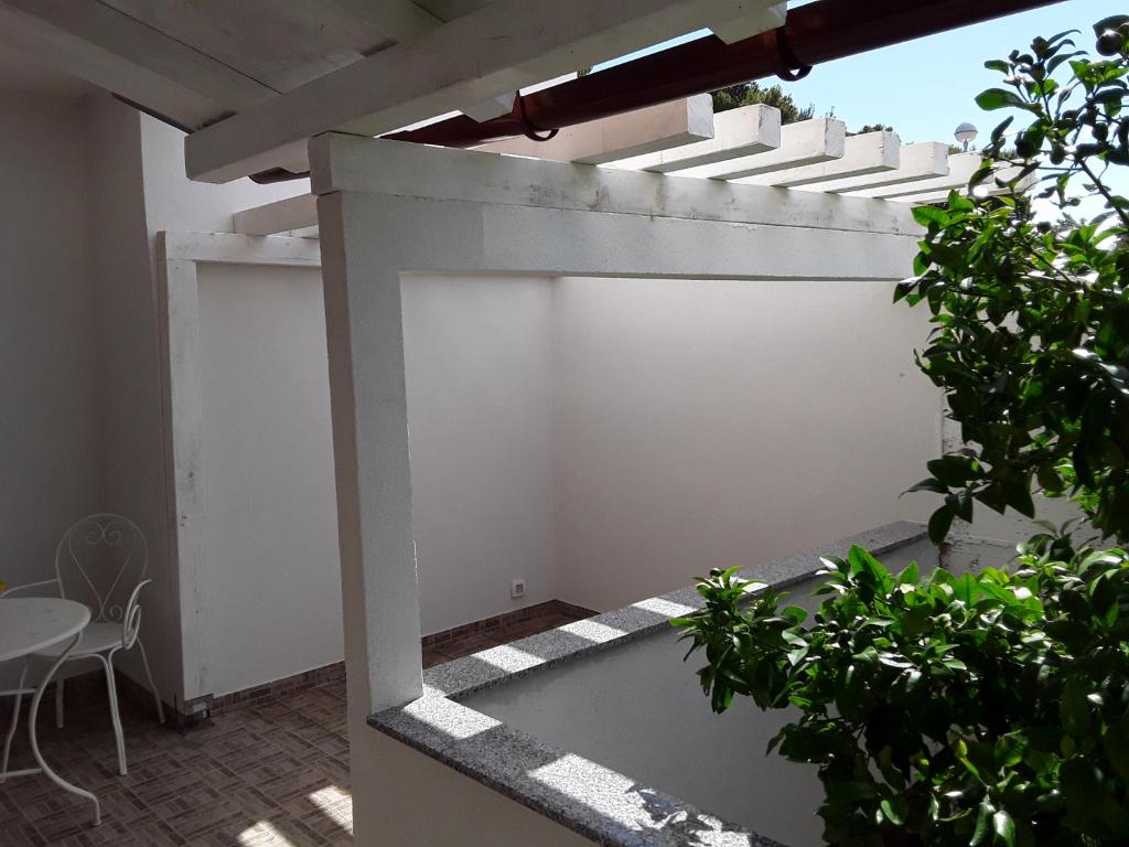 BenJak Apartments photo