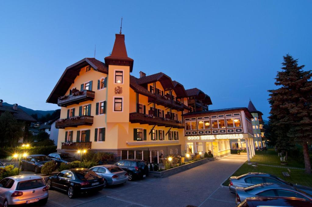 Budynek, w którym mieści się hotel