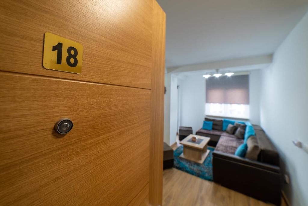 Postel nebo postele na pokoji v ubytování MB LUX APARTMANI