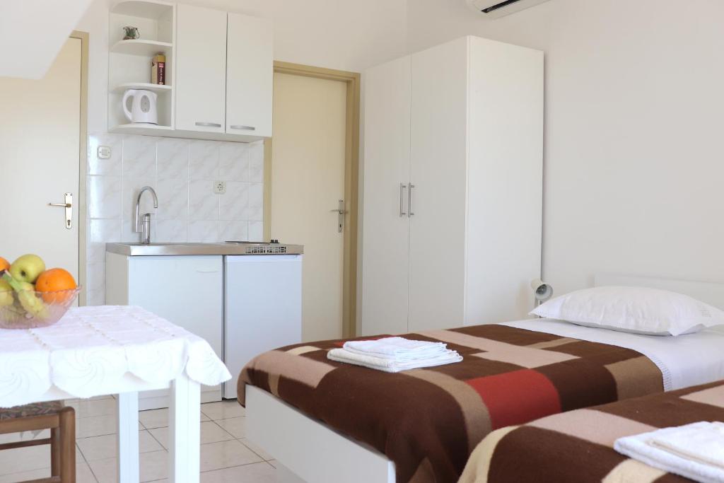 Apartments Frane - 11