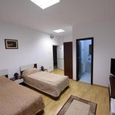 Hotel Sophia - İki Yataklı Oda