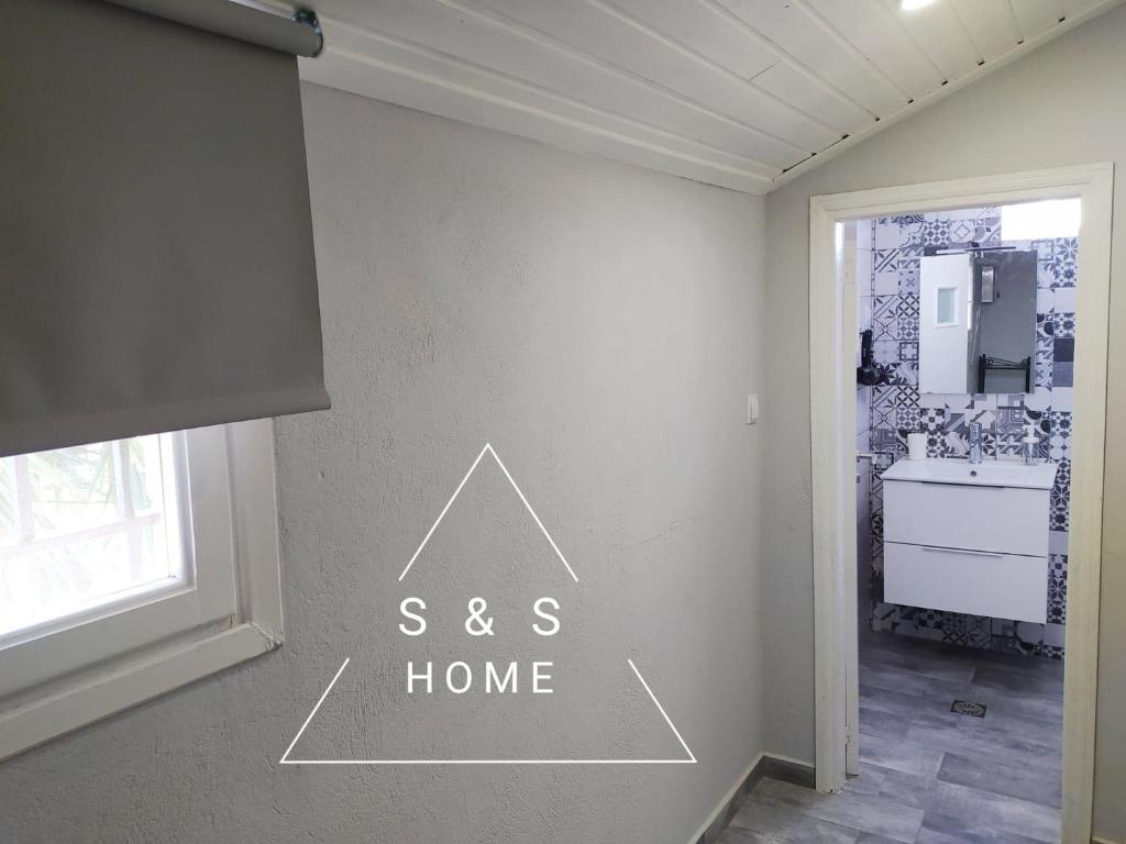 Kuchyňa alebo kuchynka v ubytovaní S&S Home