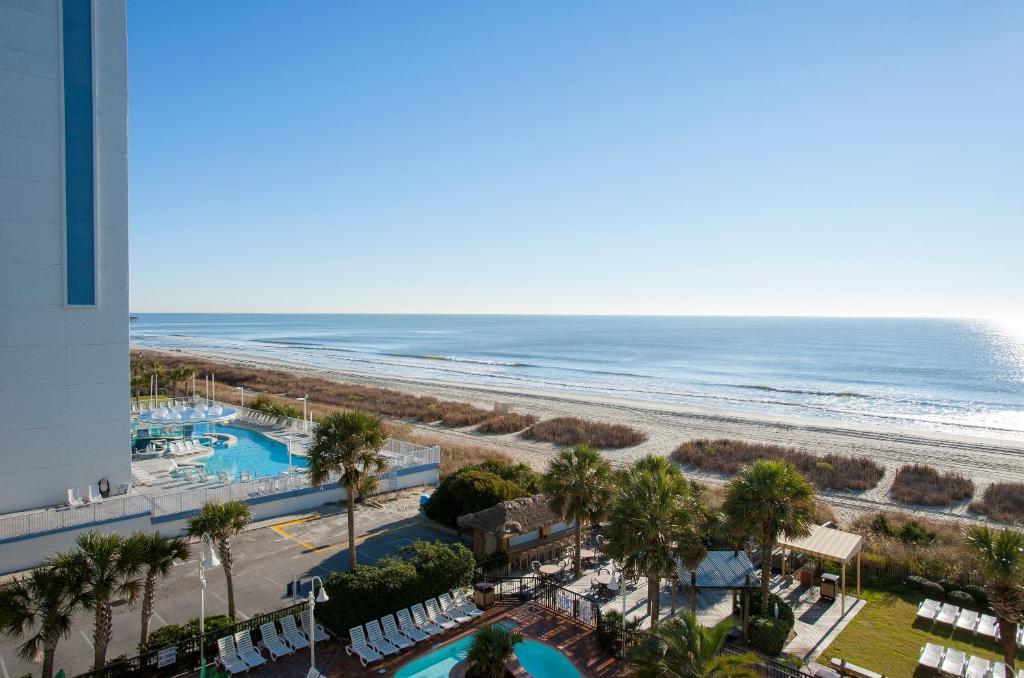Sea Crest Oceanfront Resort photo