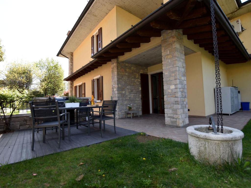 Budova, v ktorej sa vila nachádza