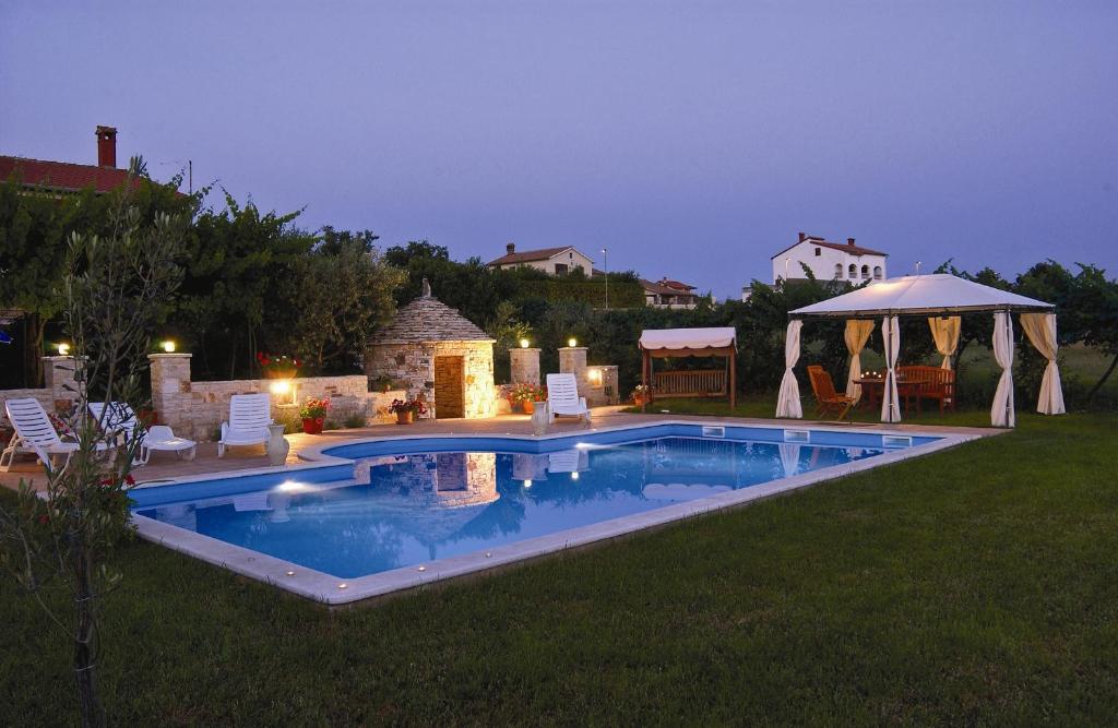 Apartments Ivan & Tina - Apartamento Con Terraza