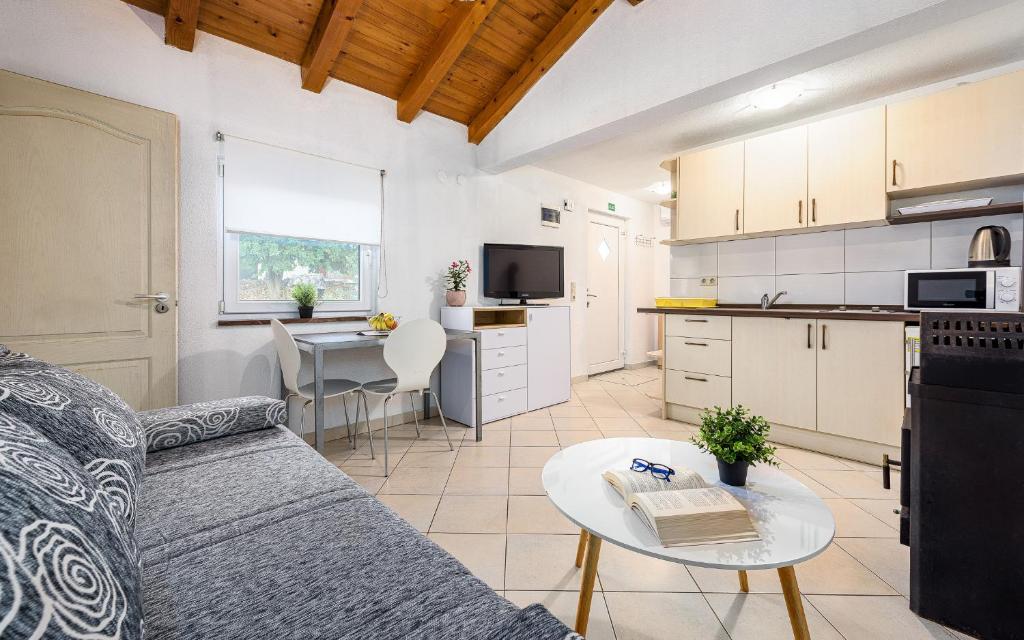 Gambar di galeri bagi Apartments Finka Terzić di Žbandaj